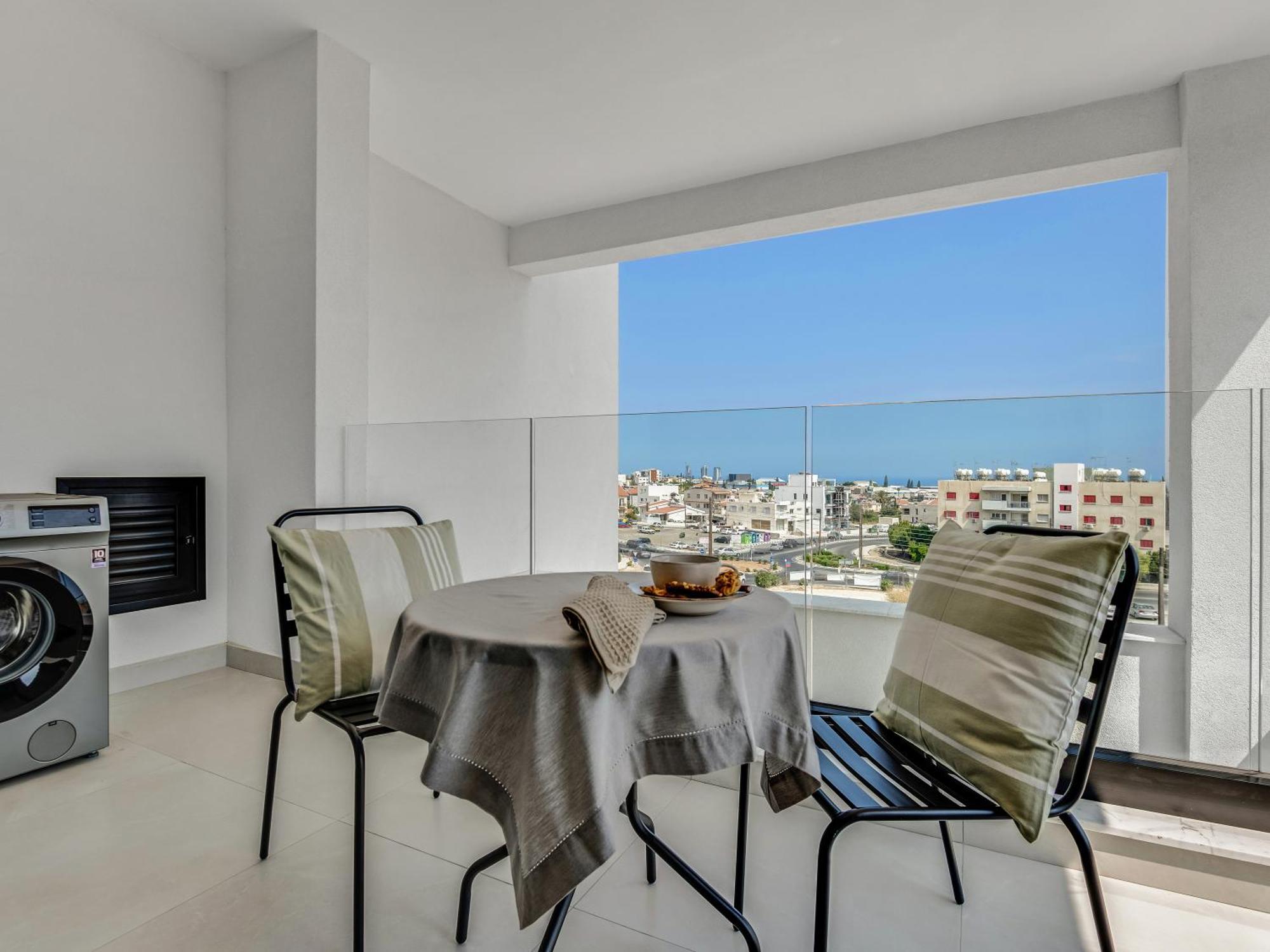 Sanders Elgio Limassol Bilik gambar